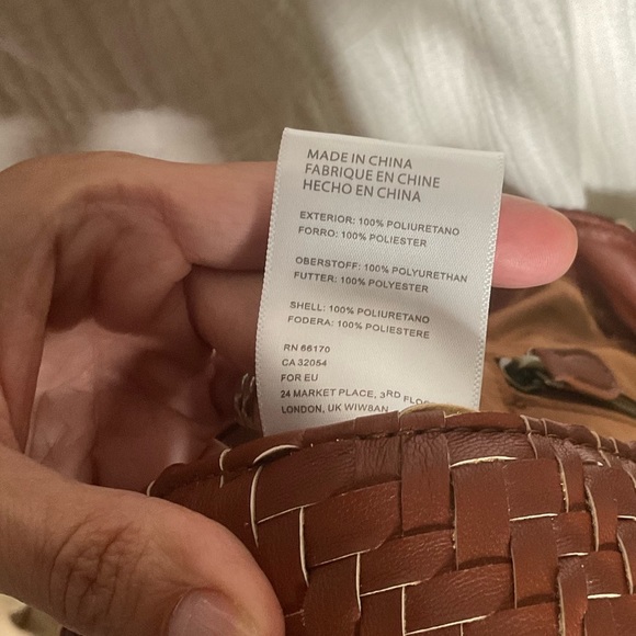 NWOT DEUX LUX Brown Woven Vegan Leather Large Hobo Shoulder Bag - Picture 6 of 8